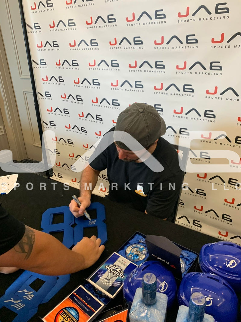 Team autographed signed Amsterdam Bottle Tampa Bay Lightning JSA COA Kucherov Maroon Vasilevskiy