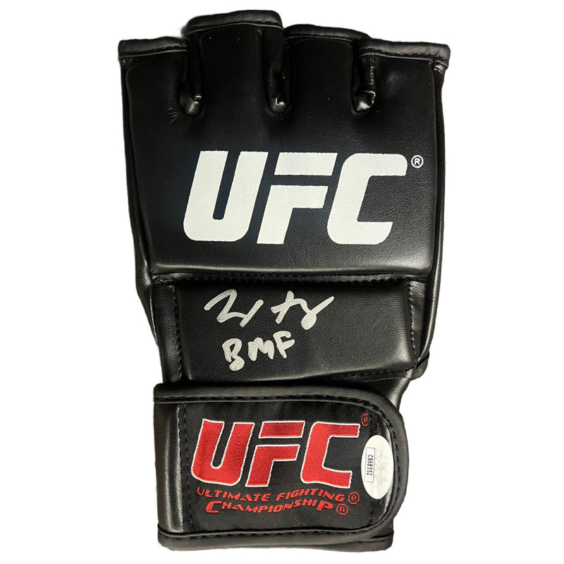 Max Holloway autographed signed inscribed glove UFC BAS Blessed