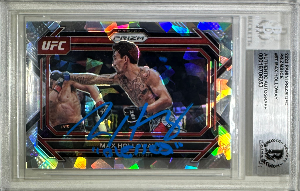 Max Holloway auto inscribed 2023 Panini Prizm card #67 UFC BAS Encapsulated