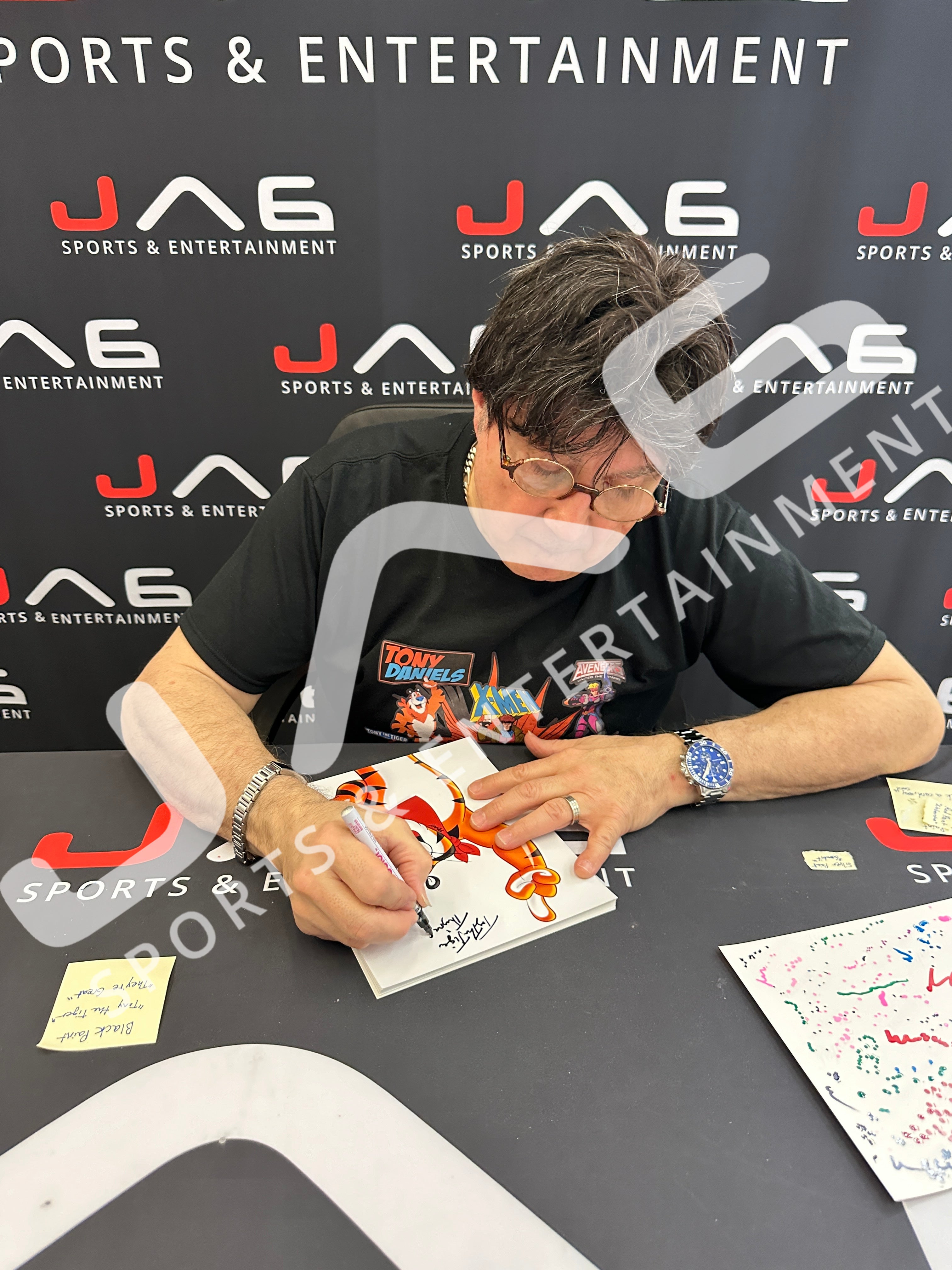 BATTLE BOYS VOKSYDAYS 荘司亜虎 コメサ 生写真 サイン Tony Daniels autographed signed inscribed 8x10 photo BAS Tony The