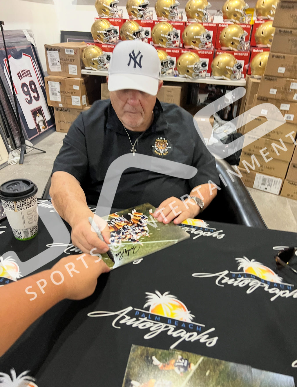 Rudy Ruettiger autographed signed 8x10 photo Notre Dame Fighting Irish JSA COA