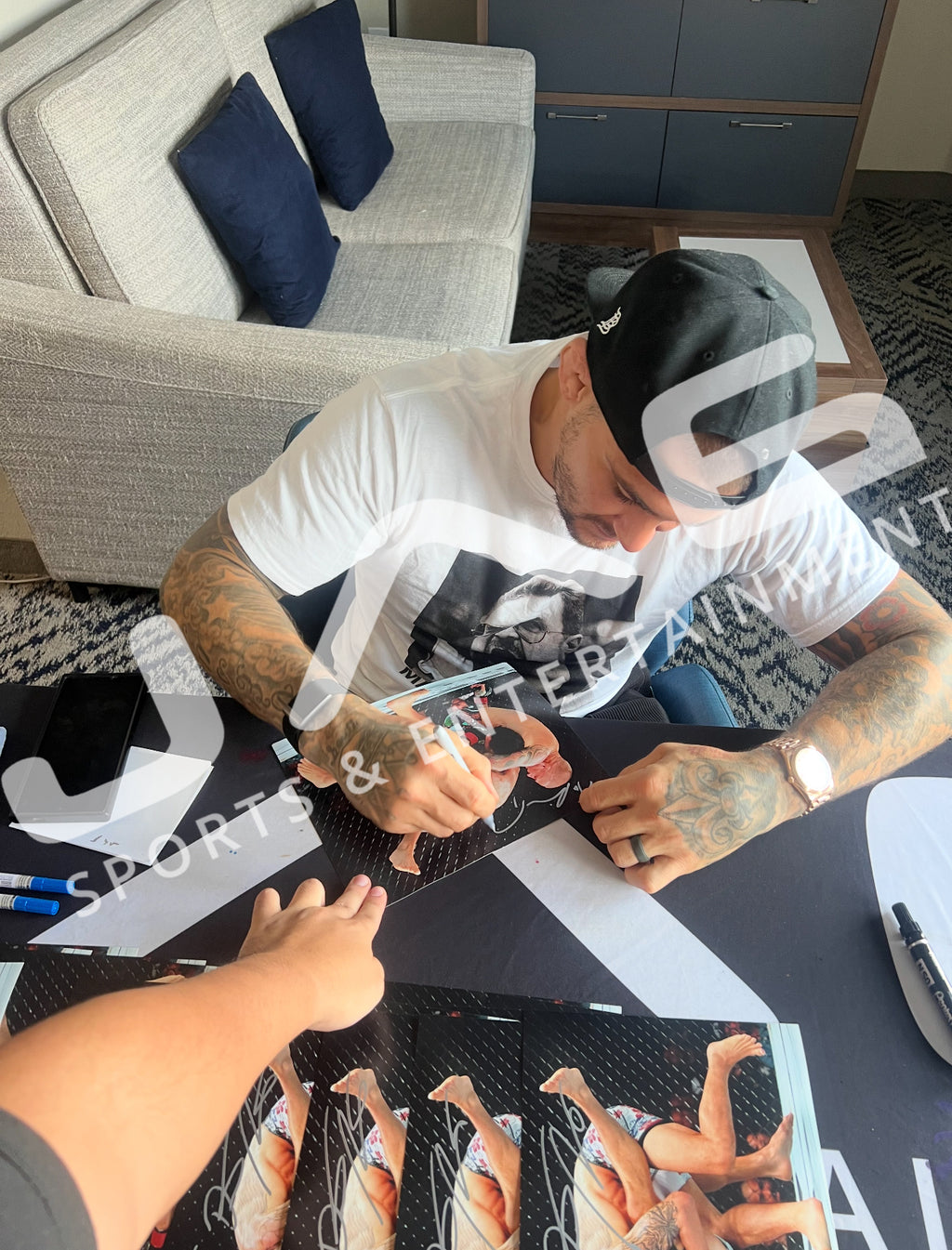Dustin Poirier autographed signed inscribed 8x10 photo UFC JSA Max Holloway