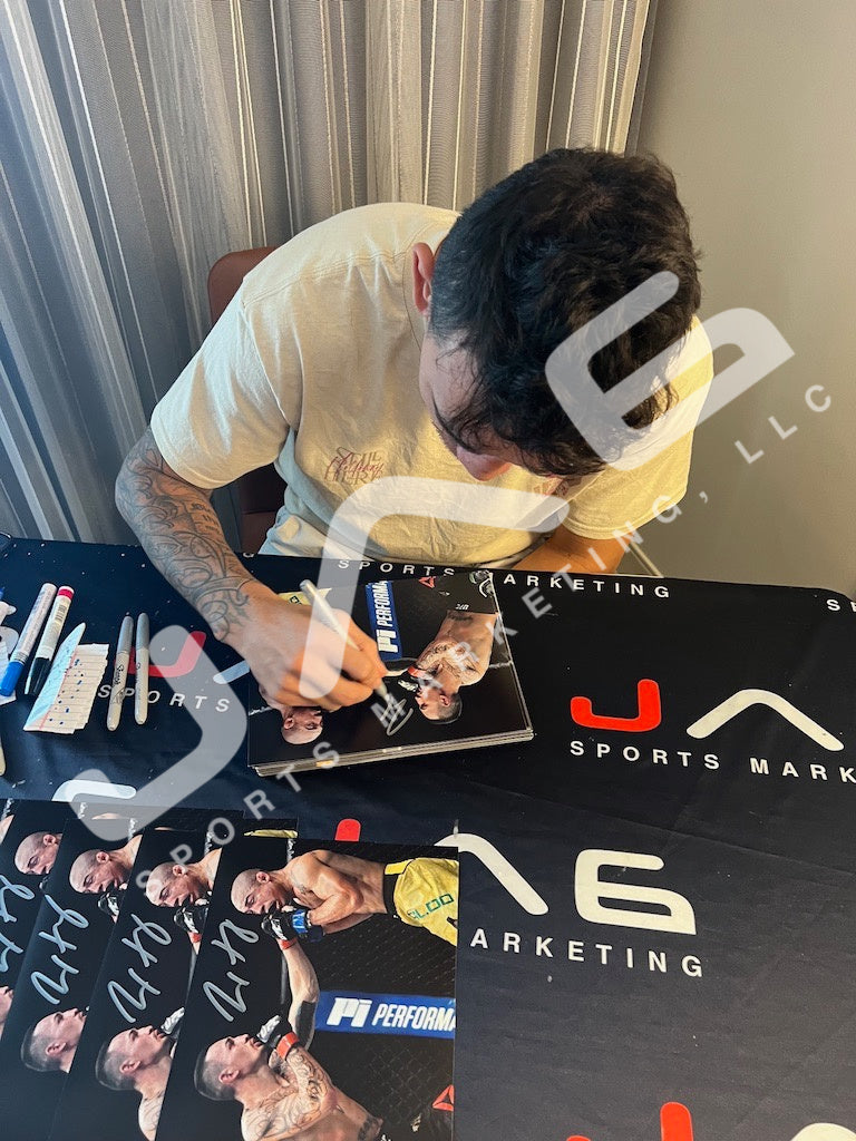 Max Holloway signed inscribed 8x10 photo UFC Blessed JSA COA Jose Aldo