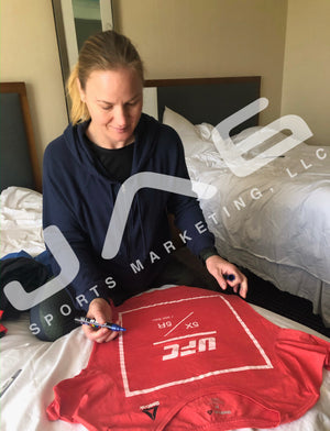 Valentina Shevchenko autographed signed shirt UFC Event Worn LOA Alexa Grasso