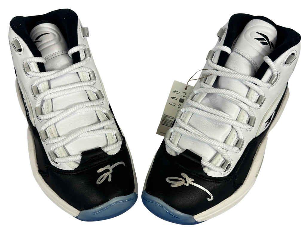 Allen Iverson autographed signed Sneaker pair Philadelphia 76er's JSA COA