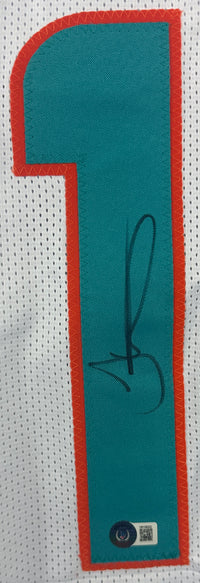 Tyreek Hill autographed signed jersey White Pro Style JSA COA
