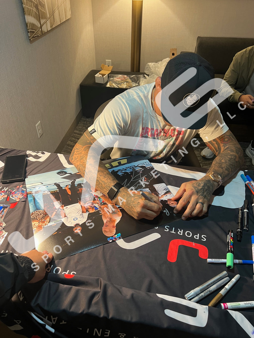 Dustin Poirier signed inscribed 16x20 photo UFC The Diamond JSA Max Holloway