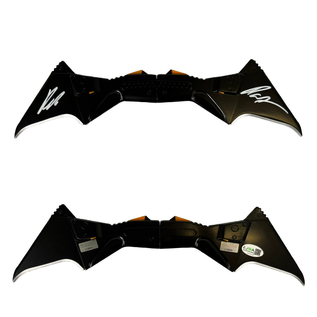 Robert Pattinson signed Bat Glyph JSA The Batman LIMITED Batarang DC Universe