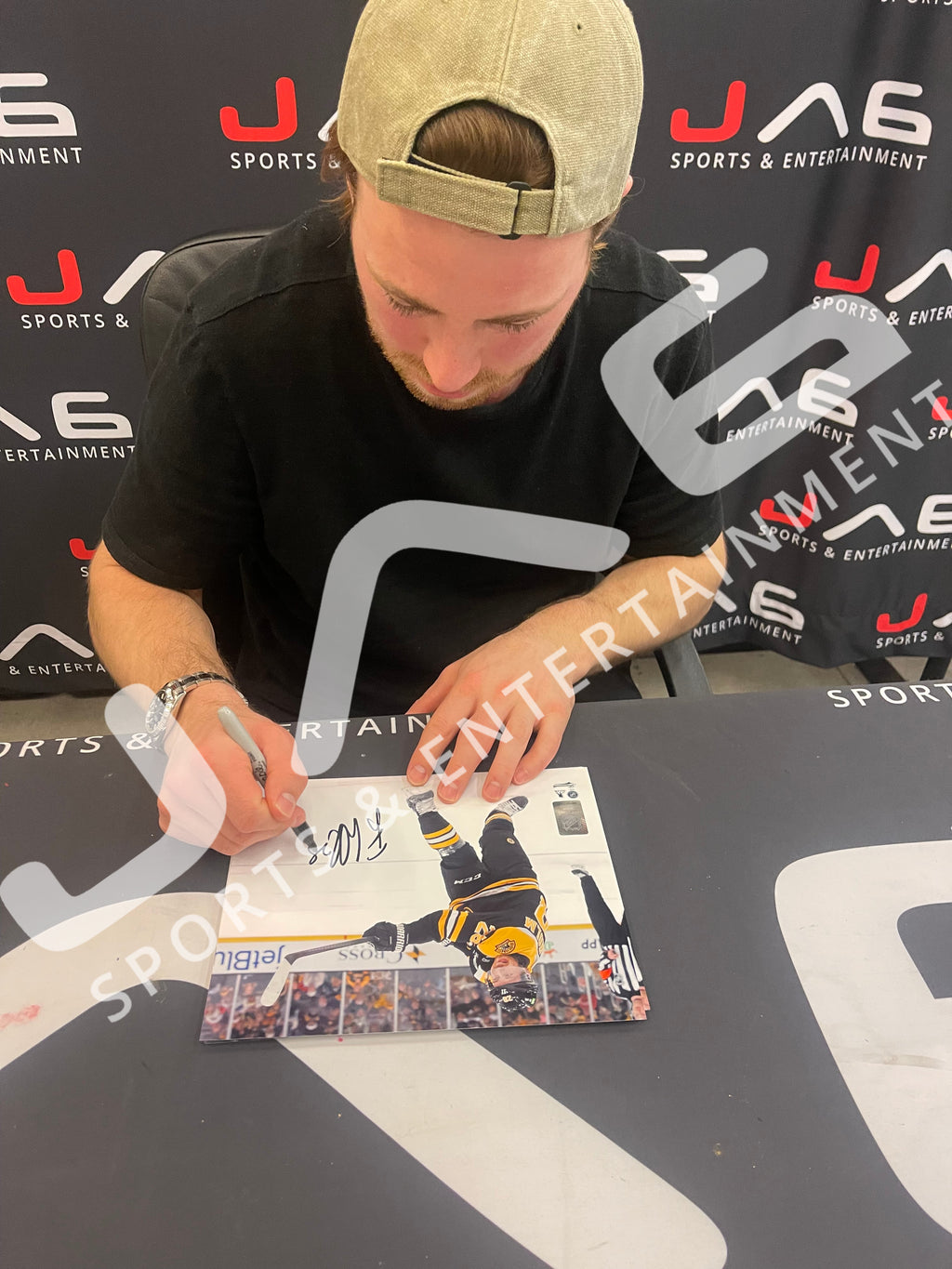 Elias Lindolm autographed signed 8x10 photo NHL Boston Bruins JSA COA