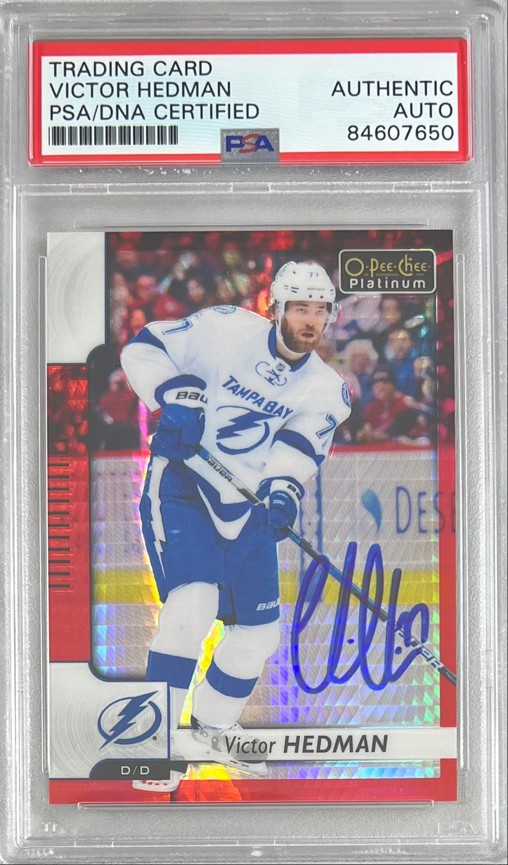 Victor Hedman auto 2018 O-Pee-Chee Platinum card #35 Lightning PSA Encapsulated