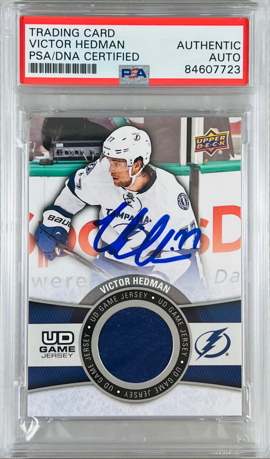 Victor Hedman auto 2015-16 Upper Deck card Lightning PSA Encapsulated GU Patch