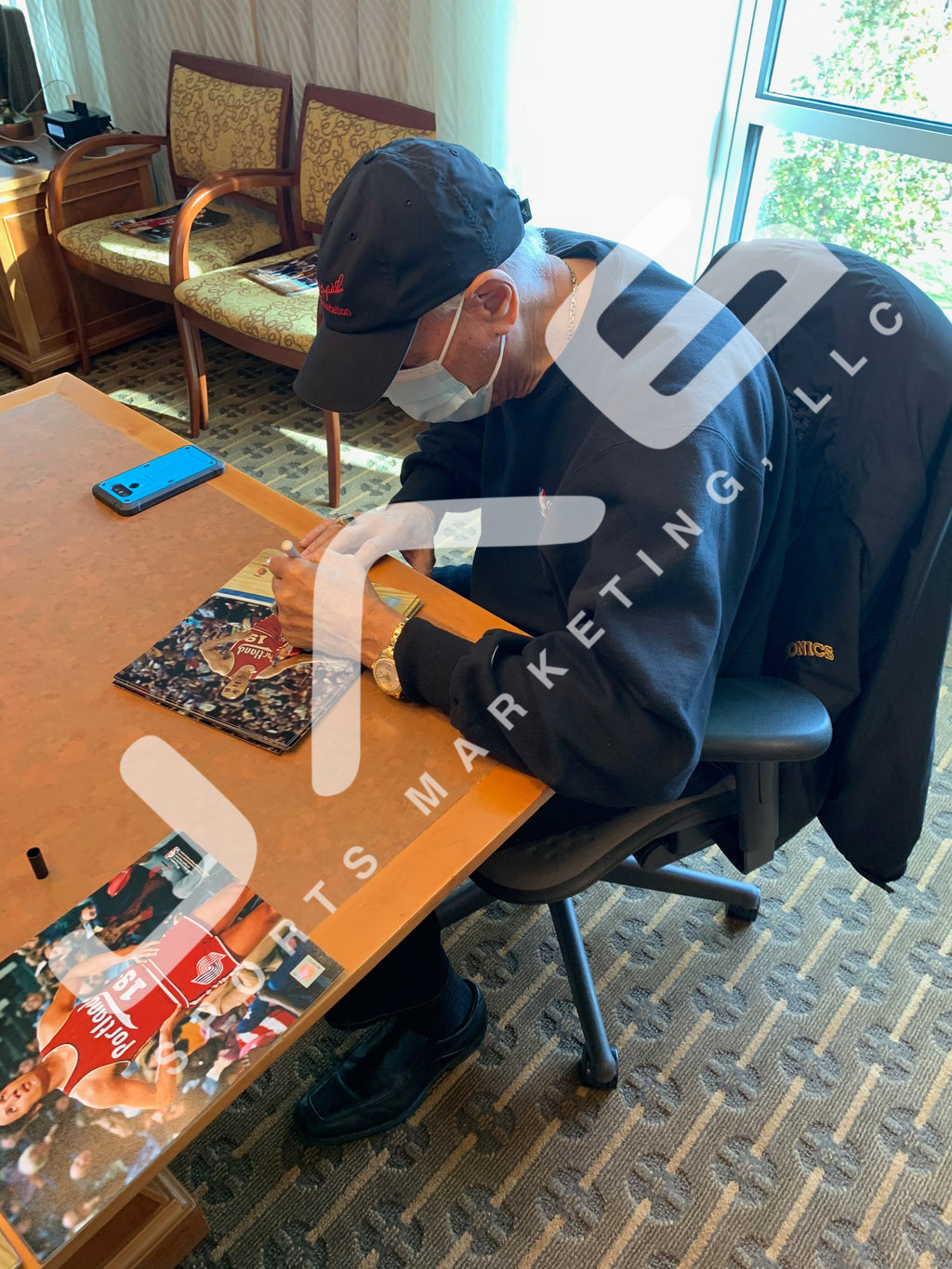 Lenny Wilkens autographed signed 8x10 photo NBA Port Land Trail Blazers JSA COA - JAG Sports Marketing