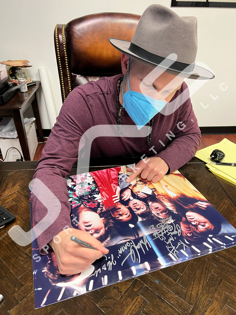 Cast signed inscribed The Goonies 16x20 photo JSA Witness Feldman KeQuan Green